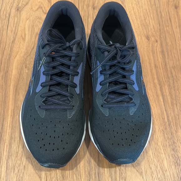 Mizuno wave sky women’s sneakers size 8 - Picture 3 of 5